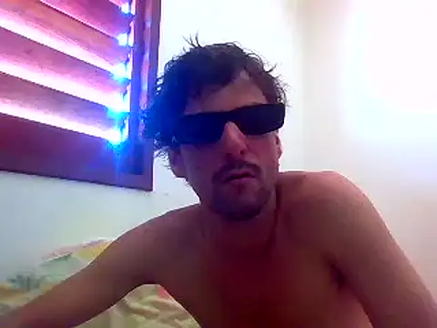 couplemilk online show from 01/01/25, 03:03