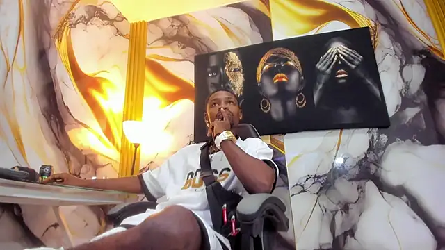 Snapshot of Thomas_shelbys chatting on 10/02/25, 03:35 Thomas shelbys online show from 10/02/25, 03:35