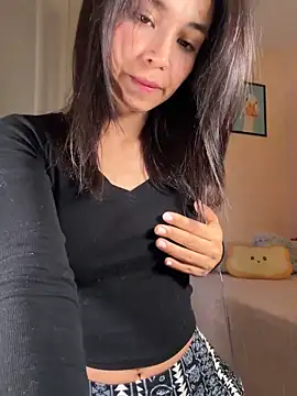 Adriennesexxx online show from 02/19/26, 06:04