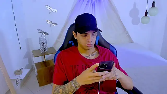 Brand habes online show from 11/12/25, 01:55