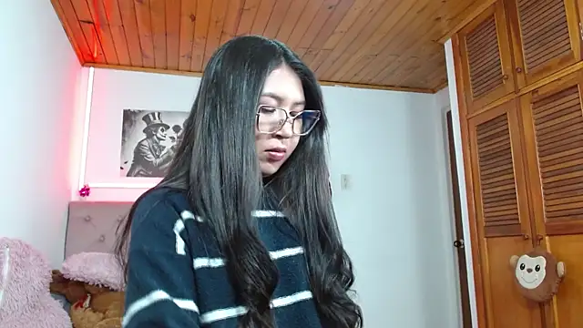 tifanny-squirt online show from 10/26/25, 04:29