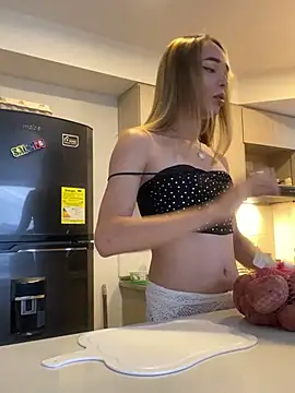 Linda Crawford online show from 03/11/25, 10:09