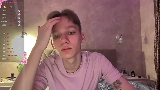 gay boyss online show from 01/12/25, 12:44