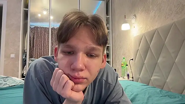 gay boyss online show from 01/22/25, 11:34