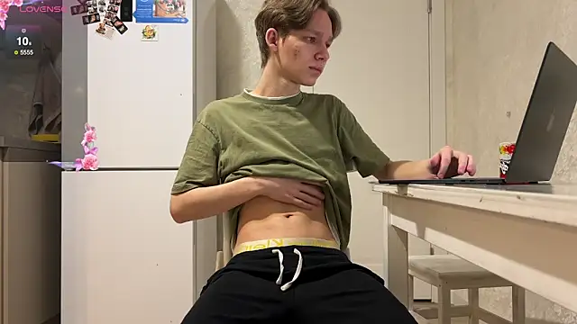 gay boyss online show from 03/06/25, 05:22
