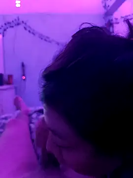 Cuessy online show from 10/20/25, 04:24