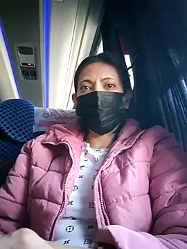 Lunababymylove online show from 01/31/25, 02:17