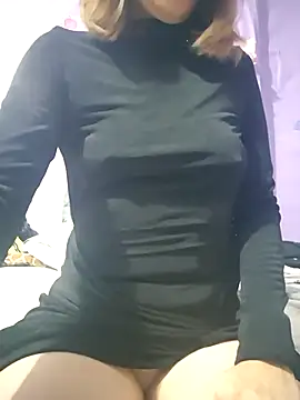 Lunababymylove online show from 01/17/26, 03:00