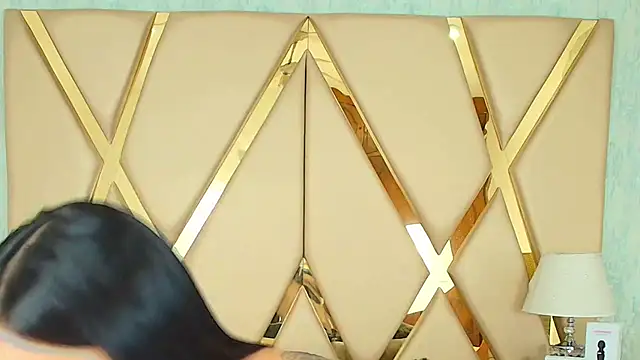 GiahDaniels online show from 01/20/25, 07:58