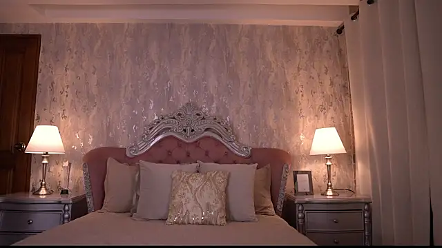 Snapshot of AngelineConnor chatting on 05/23/26, 11:09 AngelineConnor online show from 05/23/26, 11:09