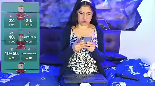 dakota guirl online show from 12/18/24, 10:08