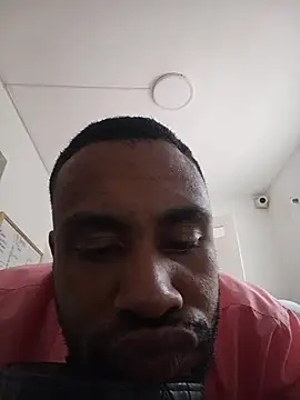 KaelMoreau online show from 10/29/25, 02:30