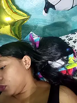 DIORA Latina online show from 07/19/26, 04:16