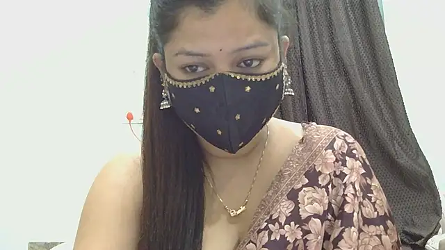Snapshot of payal_sharma1 chatting on 07/09/26, 05:44 payal sharma1 online show from 07/09/26, 05:44