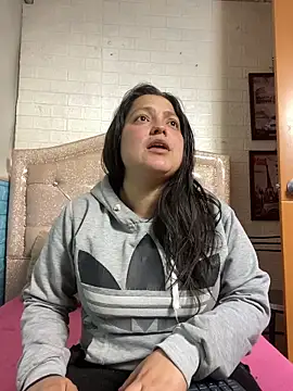 KataleyaStiward online show from 11/11/25, 12:49