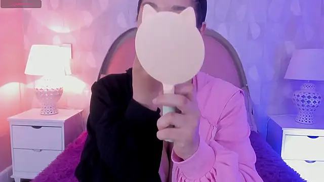 angeline teen online show from 04/11/26, 12:20