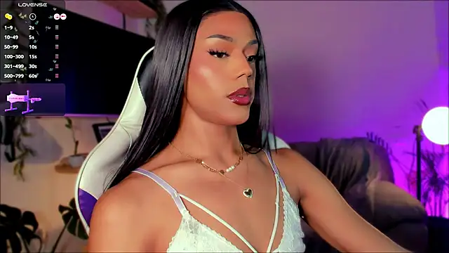  Miss Anna  online show from 03/22/25, 02:05