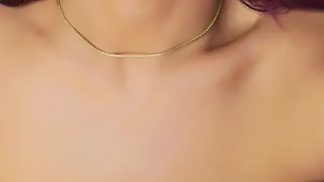  Miss Anna  online show from 10/17/25, 05:10