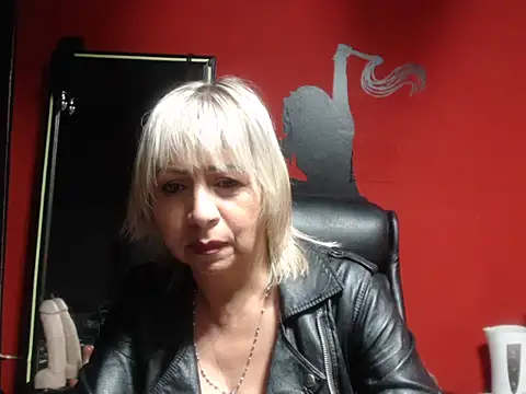 KLOE PIELL online show from 01/14/26, 03:12