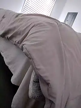 mikeystrong online show from 12/22/24, 04:48