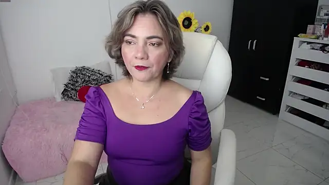 Ghada milf online show from 02/17/25, 11:20