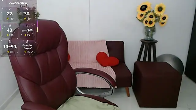 Snapshot of Ghada_milf chatting on 04/28/26, 10:15 Ghada milf online show from 04/28/26, 10:15