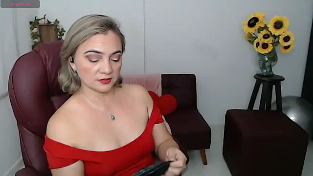 Snapshot of Ghada_milf chatting on 05/08/26, 11:32 Ghada milf online show from 05/08/26, 11:32