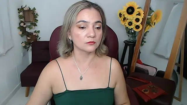 Snapshot of Ghada_milf chatting on 06/01/26, 11:50 Ghada milf online show from 06/01/26, 11:50