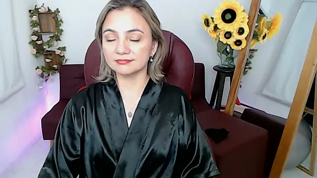 Snapshot of Ghada_milf chatting on 06/29/26, 12:28 Ghada milf online show from 06/29/26, 12:28