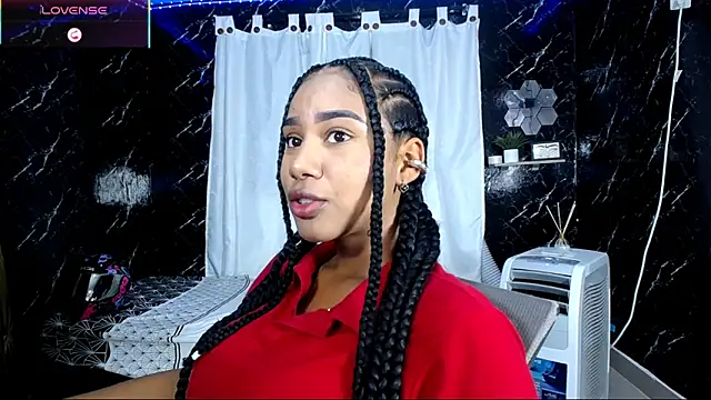 Hillary queen online show from 10/10/25, 12:37