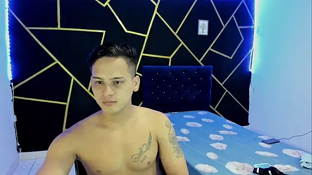 Snapshot of JANER_03 chatting on 03/06/25, 01:14 JANER 03 online show from 03/06/25, 01:14