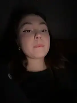 Peachy Dream online show from 12/21/25, 06:37