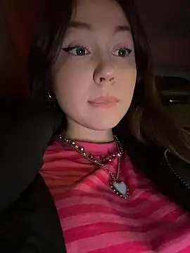 Peachy Dream online show from 02/28/26, 04:19