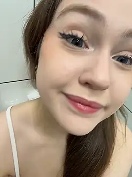 Snapshot of Peachy_Dream chatting on 05/14/26, 08:48 Peachy Dream online show from 05/14/26, 08:48