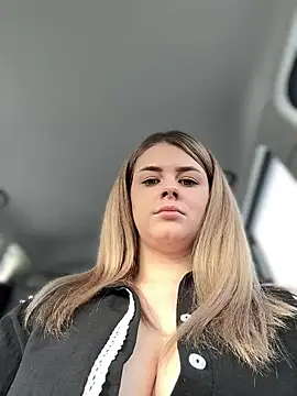 Love Bri online show from 02/26/25, 11:41