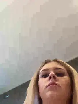 Love Bri online show from 10/17/25, 09:23