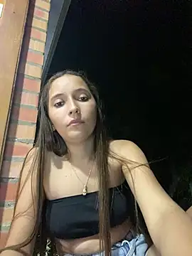 Snapshot of Penelope-Hot chatting on 12/13/24, 12:42 Penelope-Hot online show from 12/13/24, 12:42
