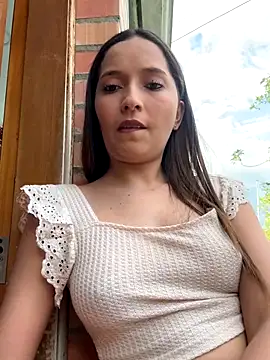 Penelope-Hot online show from 11/26/25, 09:05