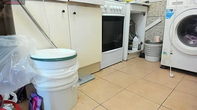 Queen Sport online show from 03/18/26, 06:49