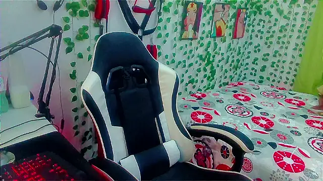 Snapshot of Andy_gray chatting on 02/03/26, 10:42 Andy gray online show from 02/03/26, 10:42