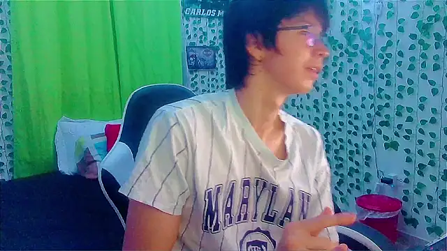 Snapshot of Andy_gray chatting on 02/12/26, 11:27 Andy gray online show from 02/12/26, 11:27