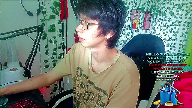 Snapshot of Andy_gray chatting on 02/20/26, 01:22 Andy gray online show from 02/20/26, 01:22