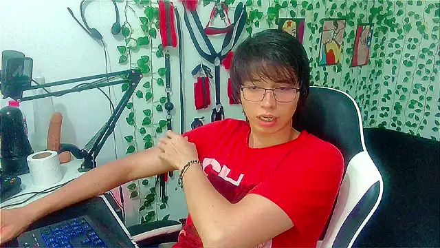 Andy gray online show from 04/05/26, 04:04