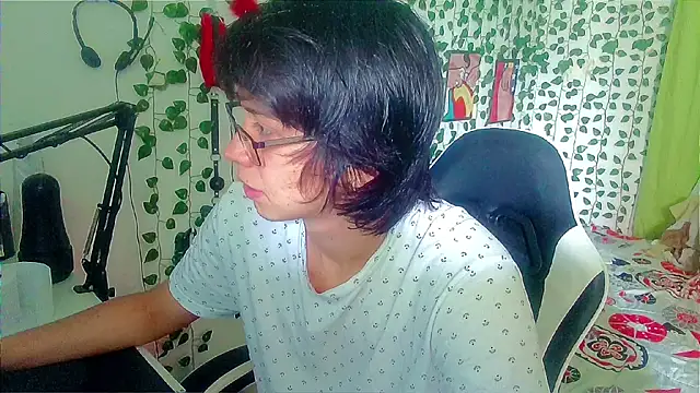 Andy gray online show from 04/21/26, 04:01