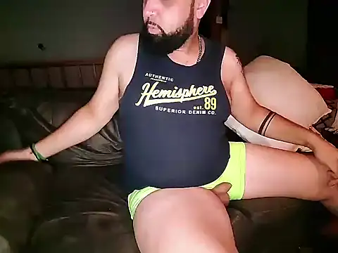 CuriousBear online show from 12/04/25, 12:09