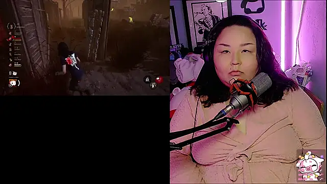 Snapshot of EmGreens chatting on 02/25/25, 09:09 EmGreens online show from 02/25/25, 09:09