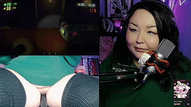 Snapshot of EmGreens chatting on 03/16/25, 10:00 EmGreens online show from 03/16/25, 10:00