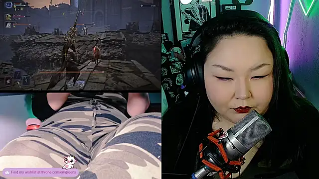 Snapshot of EmGreens chatting on 10/03/25, 02:30 EmGreens online show from 10/03/25, 02:30