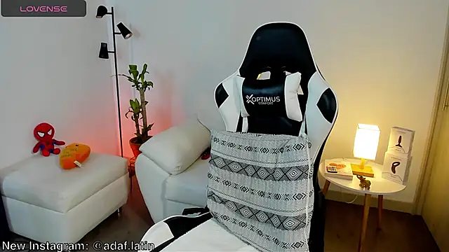 Snapshot of dafboy1 chatting on 05/11/26, 02:45 dafboy1 online show from 05/11/26, 02:45