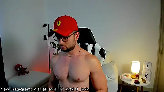 Snapshot of dafboy1 chatting on 06/03/26, 12:41 dafboy1 online show from 06/03/26, 12:41